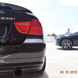 Meet your Posher, Robert